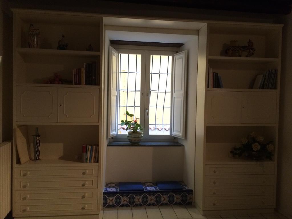 Antico Vicolo Apartment Salerno Bagian luar foto
