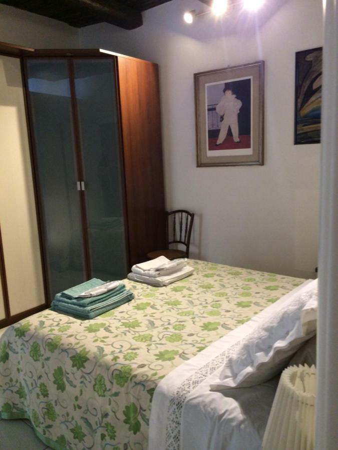 Antico Vicolo Apartment Salerno Bagian luar foto